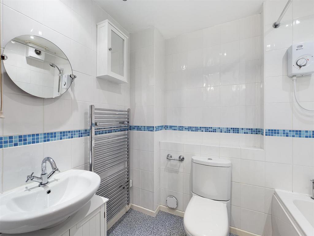 Bath 2.jpg