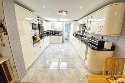 5 bedroom terraced house for sale, St. Marys Road, Hertfordshire WD18