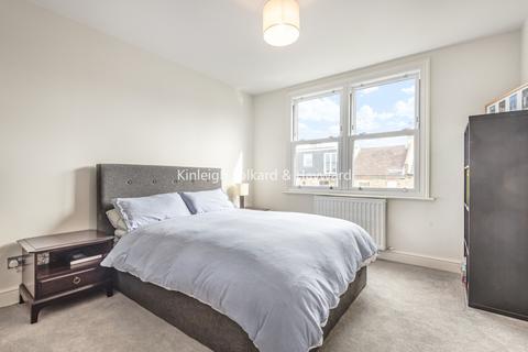 3 bedroom house to rent, Eswyn Road London SW17