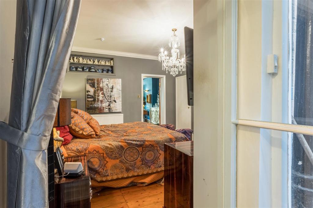 14 A Brunswick Terrace-23.jpg