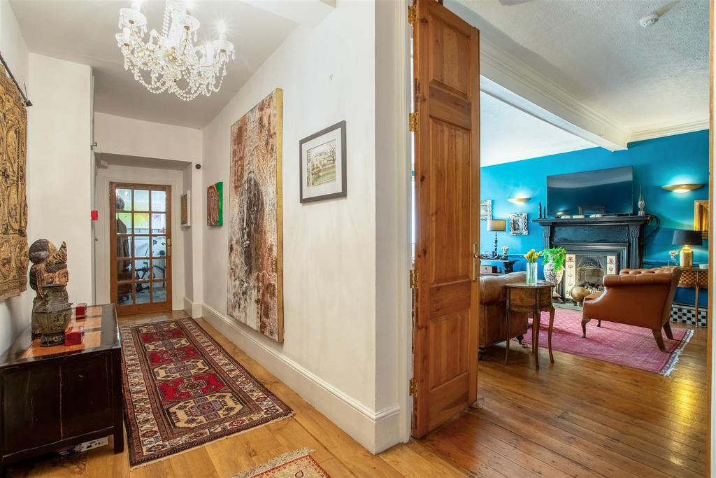 14 A Brunswick Terrace-5.jpg