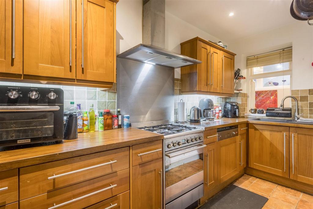 14 A Brunswick Terrace-3.jpg