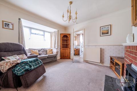 16 Binscombe Crescent, Godalming, GU7 3RB