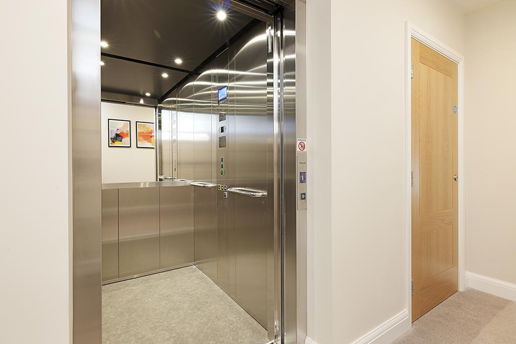 1-Cobham Rd-Apts-Ext+Communal Areas-7677.jpg