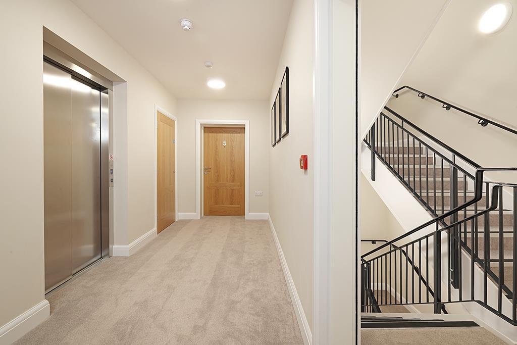 1-Cobham Rd-Apts-Ext+Communal Areas-7683.jpg