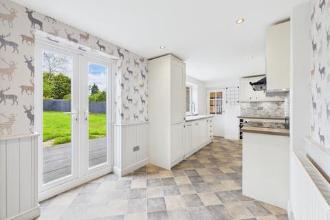 5 Bettycroft Close, Ravensthorpe, Northampton, NN6 8EL