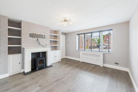 5 Bettycroft Close, Ravensthorpe, Northampton, NN6 8EL