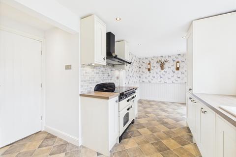 5 Bettycroft Close, Ravensthorpe, Northampton, NN6 8EL