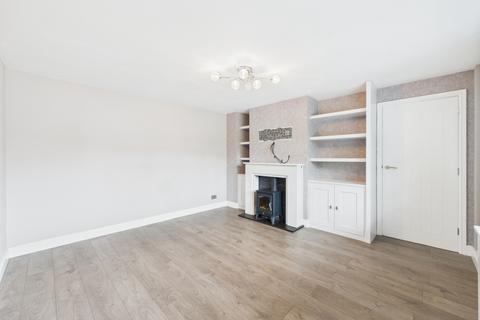 5 Bettycroft Close, Ravensthorpe, Northampton, NN6 8EL