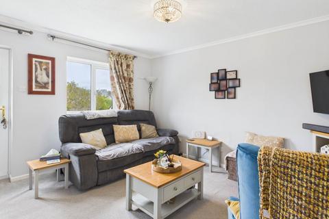 1 Babis Farm Row, Saltash, PL12 4TQ
