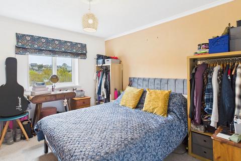 1 Babis Farm Row, Saltash, PL12 4TQ