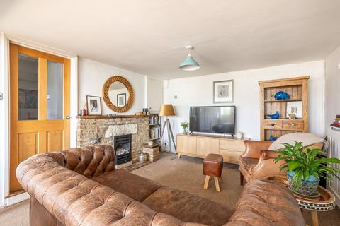 4 bedroom cottage for sale, West Street, Tetbury