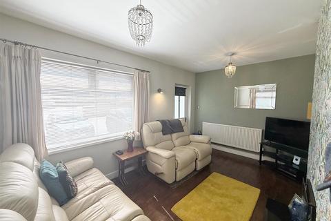 2 bedroom detached bungalow for sale, Bridle Lane, Streetly