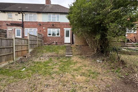 3 bedroom semi-detached house to rent, Salop Road, Oldbury B68