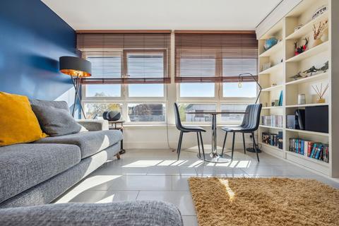 1 bedroom flat for sale, 10 Prospecthill Grove, Flat 2/2, Mount Florida, Glasgow, G42 9LD