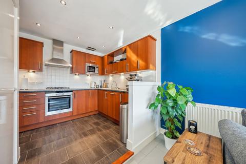 1 bedroom flat for sale, 10 Prospecthill Grove, Flat 2/2, Mount Florida, Glasgow, G42 9LD