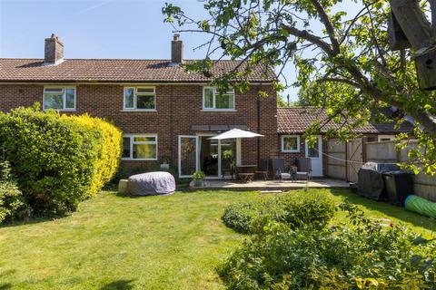 13 Riverside, Buntingford, SG9 9HJ