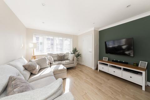 82 Hamble Drive, Abingdon, OX14 3TE