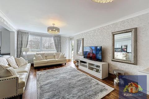 3 bedroom apartment for sale, Preston Road, Southport PR9