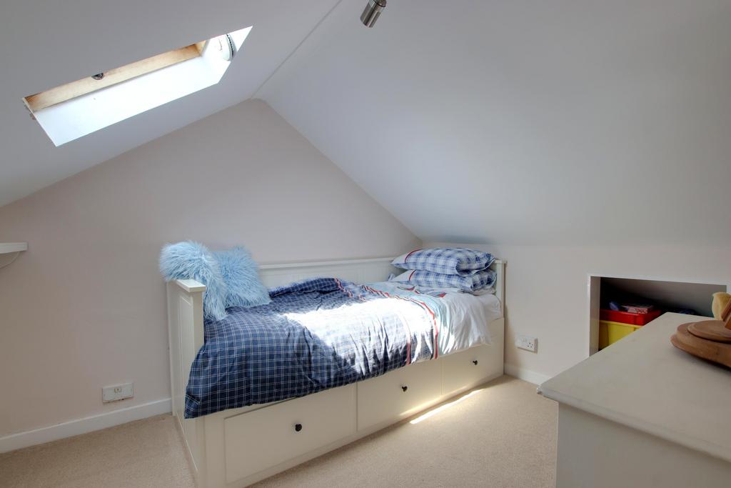 Dressing rom/study area