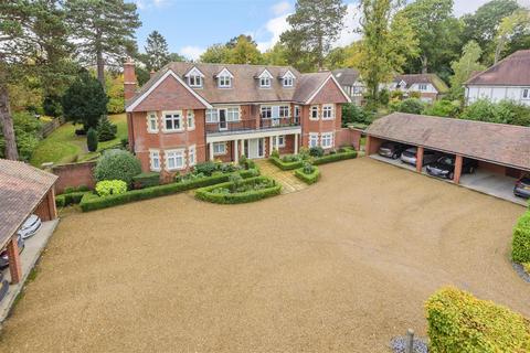 Flat 5, Long Orchards Copthill Lane, Kingswood, Tadworth, KT20 6HN