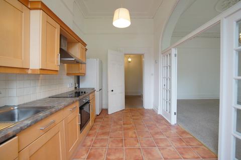 2 bedroom apartment to rent, St Johns Road, Bristol BS8