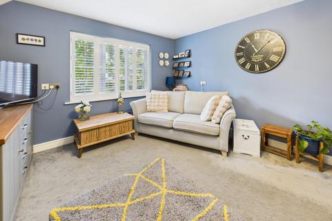 2 bedroom flat for sale, Glenapp Grange, Mortimer Common, RG7