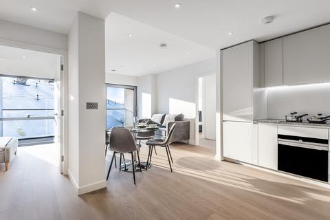 2 bedroom flat for sale, No.1 Upper Riverside, 18 Cutter Lane, Greenwich Peninsula, SE10