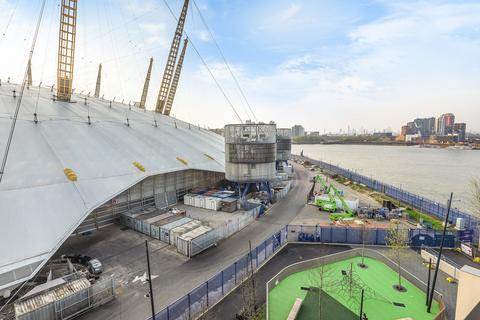 2 bedroom flat for sale, No.1 Upper Riverside, 18 Cutter Lane, Greenwich Peninsula, SE10