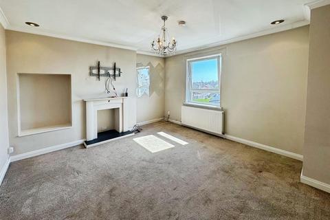 2 bedroom flat for sale, Beeches Road, Clydebank G81