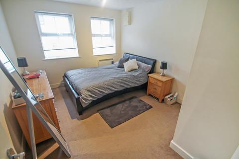 2 bedroom flat to rent, Navigation Drive, Apperley Bridge, BD10