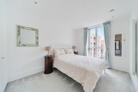 2 bedroom flat for sale, Fellowes Rise, Winchester, Hampshire, SO22