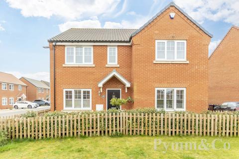 5 bedroom detached house for sale, Tipperary Avenue, Norwich NR18