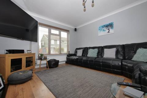 7 Elm Lane, Capel St Mary, Ipswich, IP9 2HS