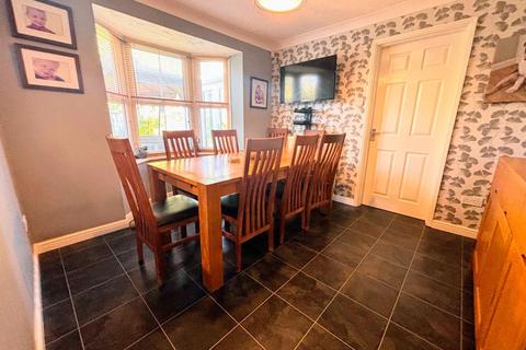 4 bedroom detached house for sale, Milton Bridge, Wootton Fields, Northampton NN4
