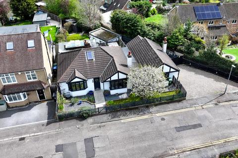 4 bedroom detached bungalow for sale, Cemmaes Court Road, Boxmoor, Hemel Hempstead, Hertfordshire, HP1 1ST