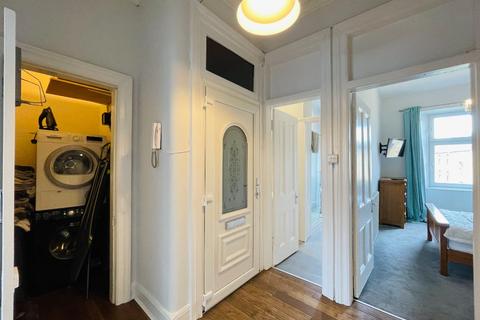 2 bedroom flat to rent, Byres Road, Glasgow, G11