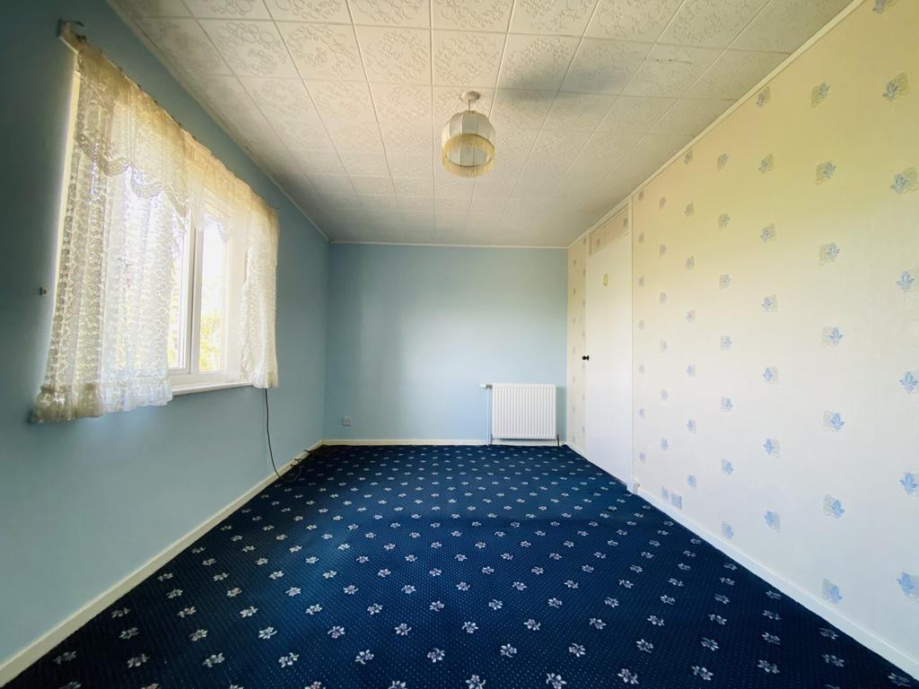 21 Downsfoot Road, Locharbriggs, Dumfries, DG1 1 XQ