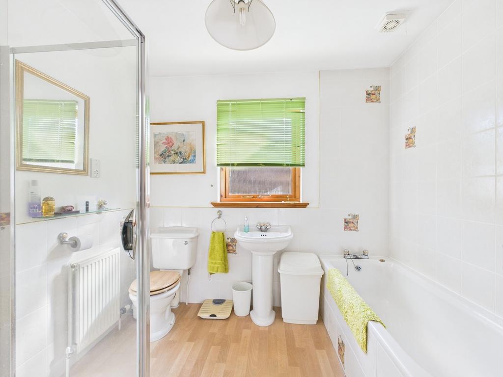 Guest en-suite
