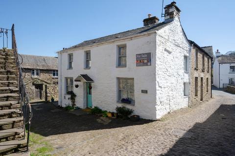undefined, Queens Cottage, Dent