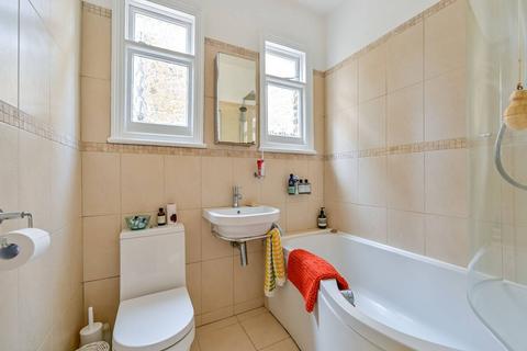 24a Princes Road, Kingston Upon Thames, KT2 6AZ