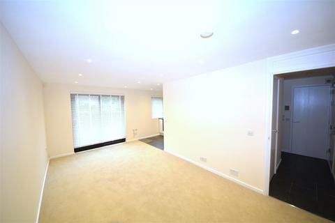 1 bedroom apartment for sale, Stokes Court, East Finchley, N2