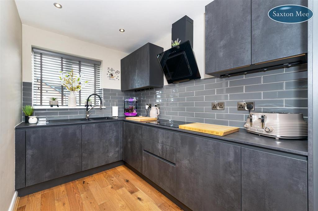 Kitchen 7416.jpg