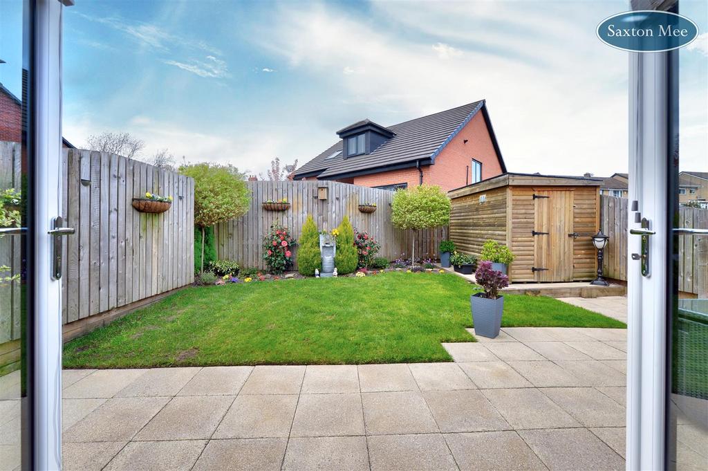 Garden 7464,5,6.jpg