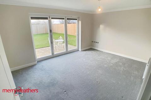 4 bedroom detached house to rent, Bawtry Road, Blyth