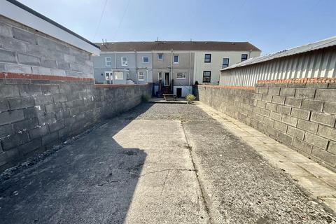 7 Bryn Terrace, Llanelli, SA15 2PD