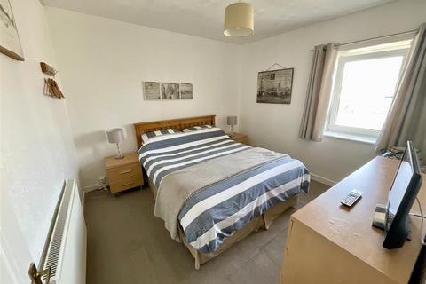 7 Bryn Terrace, Llanelli, SA15 2PD
