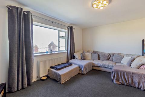 3 bedroom flat for sale, HARTBURN, FELLING NE10