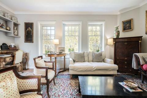 3 bedroom flat for sale, Elm Park Gardens, London SW10