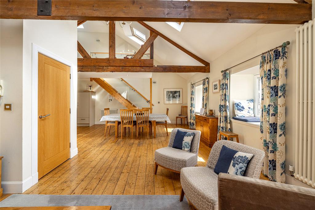 Kitchen/Sitting Room